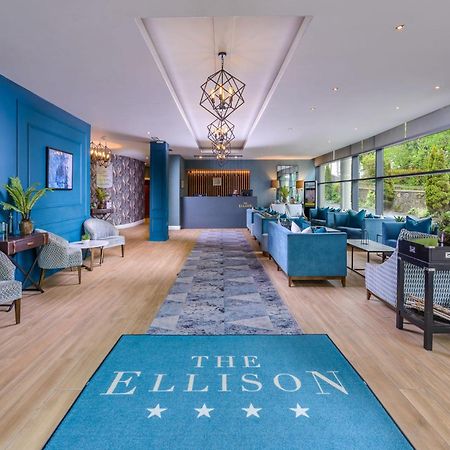 Hotel The Ellison Castlebar Exteriér fotografie